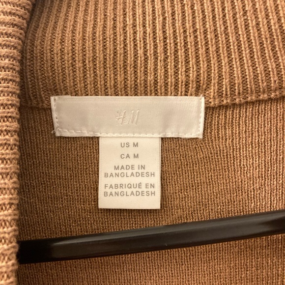 sweater - Picture 2 of 2